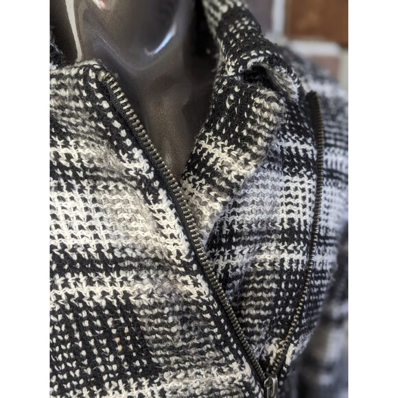 Lucky Brand Black White Plaid Woven Angle Zipper Crop Blazer Jacket Sz L Classy - Picture 3 of 11